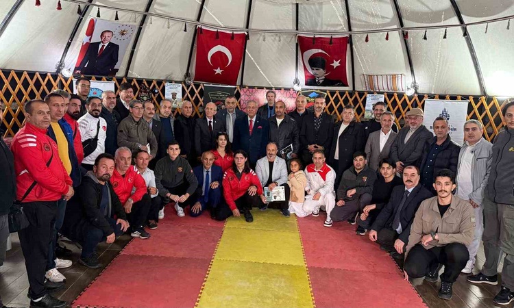 Kritik Açıklama: Türk Mücadele Sporları Kurultayı'nda federasyonlaşma ve mağduriyetler ele alındı: Gelişmeler