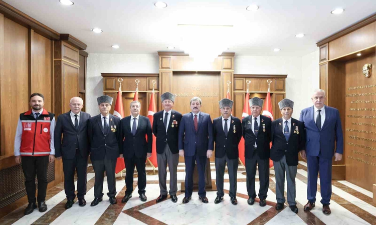 Kritik Açıklama: Vali Tavlı: "Türk milleti, mazisi şan ve şerefle dolu ‘gazi’ bir millettir"