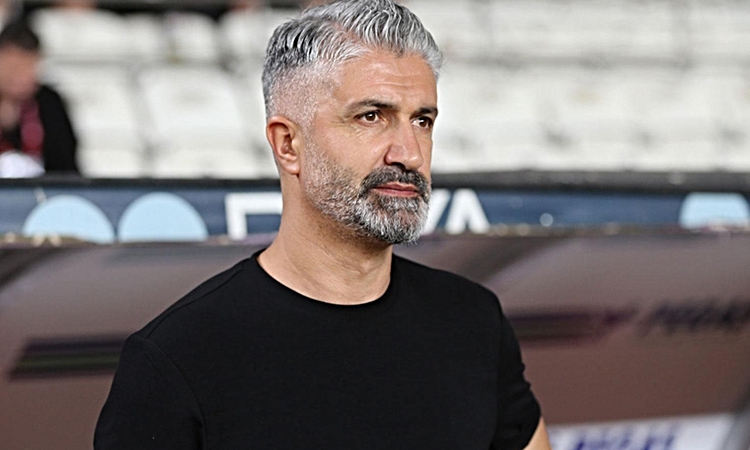 Kritik Açıklama: Vanspor'da şampiyon teknik adam ile yollar ayrıldı ve Merak Edilenler