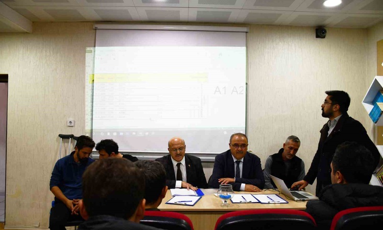 Kritik Açıklama: Vezirköprü'de okul sporları toplantısı yapıldı, 2026-2027 fikstürü çekildi ve Merak Edilenler