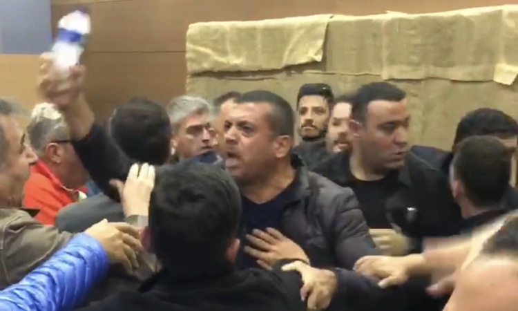 Kritik Açıklama: YENİ Parti Odunpazarı'nda 3 oy farklı seçime itiraz gerginliğe yol açtı ve Merak Edilenler