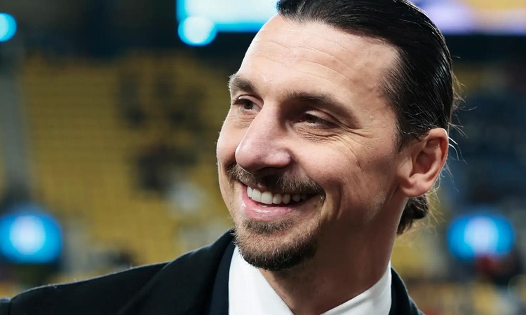 Kritik Açıklama: Zlatan İbrahimoviç 45. yaşını Ferrari ile kutladı! Fiyatı dudak uçuklattı ve Merak Edilenler