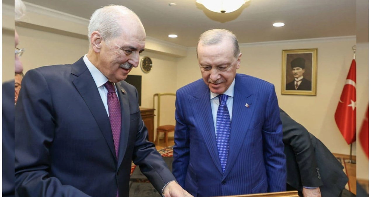 Gündemden Son Bilgiler: Kurtulmuş'tan Erdoğan'a Sırrı Süreyya Önder hediyesi - Haberleri: Gelişmeler Takip Edi