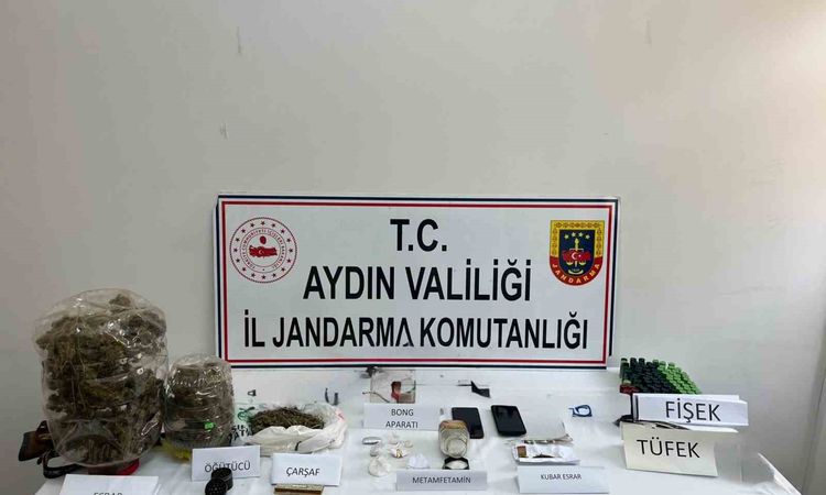 Kuşadasın’da 11 adrese eş zamanlı baskın: 12 gözaltı - Son Dakika Bilgileri
