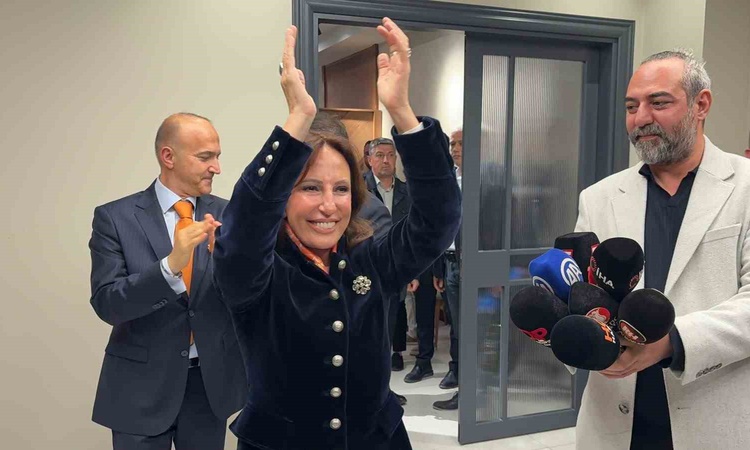 KUTSO'da Esin Güral Argat'ın Turuncu Listesi 15 meslek komitesini de kazandı: Gelişmeler Takip Ediliyor
