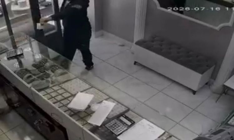 The jeweler robber was captured in 2 hours; He researched 'How to commit a robbery' on the internet - Last Minute