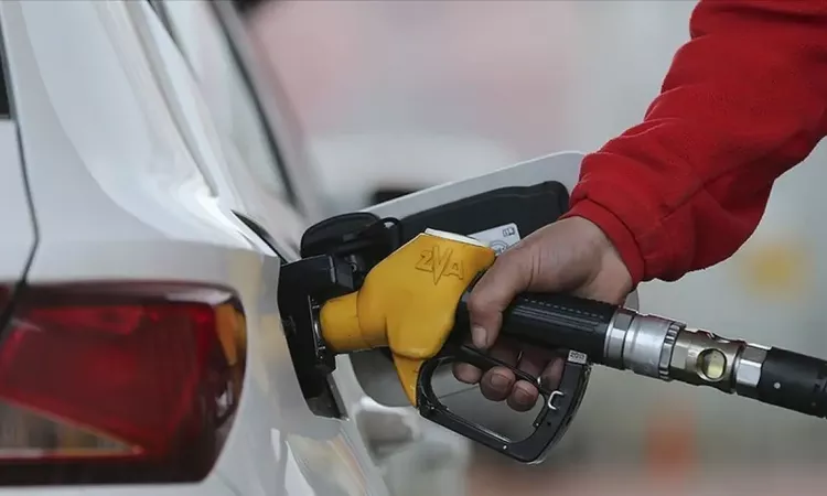 Son Gelişme: LPG'ye 2,45 TL zam! Gece yarısı pompaya yansıyor - Son Dakika