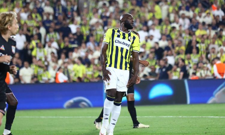 Son Gelişme: Lukaku Fenerbahçe'de İlk Maçına Çıktı - Son Dakika: Gelişmeler Takip Ediliyor
