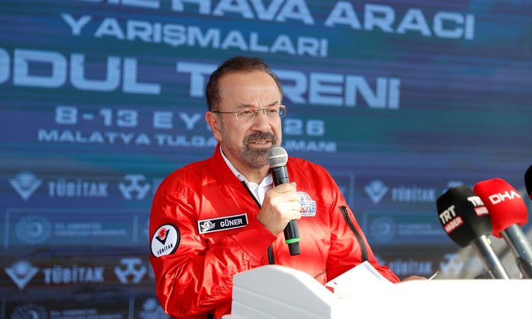 Malatya'da Uluslararası ve Liseler Arası İnsansız Hava Araçları Yarışı tamamlandı