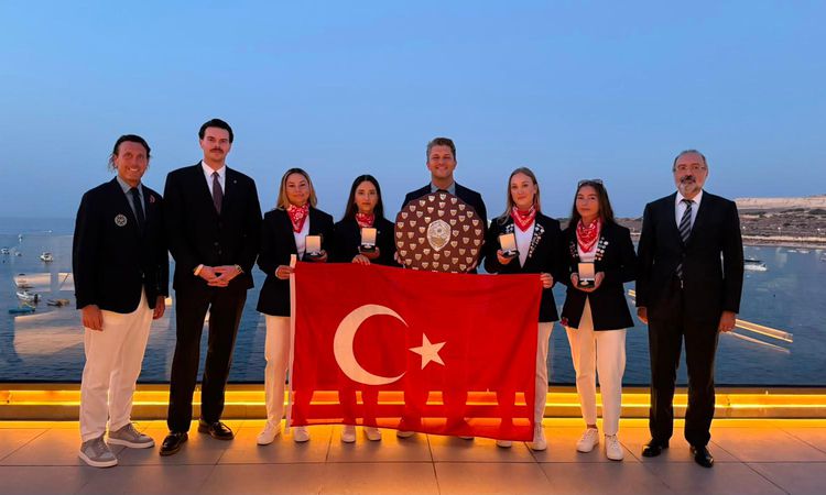 Malta'da Golf Milli Takımı'ndan kadınlarda Avrupa şampiyonluğu, erkeklerde ikincilik - Son Dakika Haberleri ve