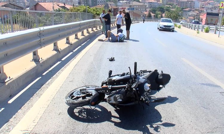 Gündemden Son Bilgiler: Maltepe'de Motosiklet Kazası: Sürücü Yaralandı - Son Dakika ve Merak Edilenler