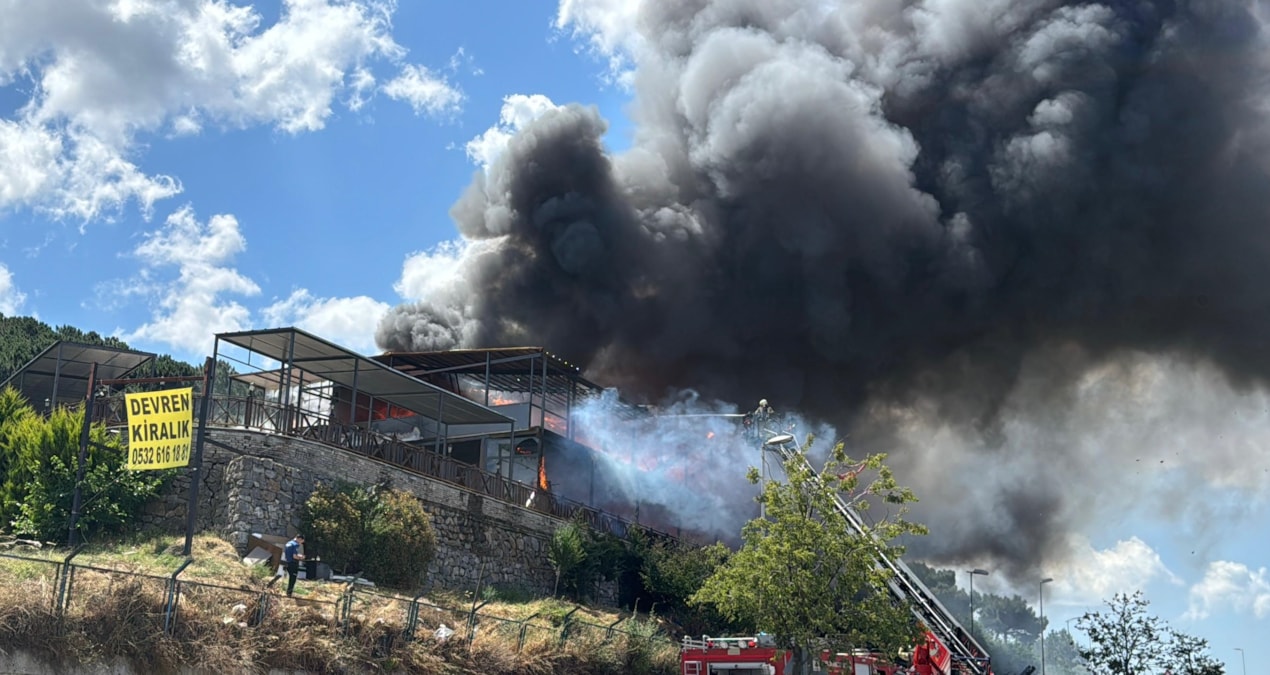 Moments of panic in Maltepe: Fire crews intervene in the fire that broke out in the restaurant - Last Minute