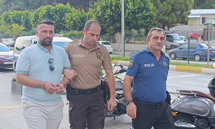 Manavgat'ta denetimde ölüye ait ehliyet kullanan cinayet hükümlüsü hakkında tutuklama kararı verildi | İşte Tü