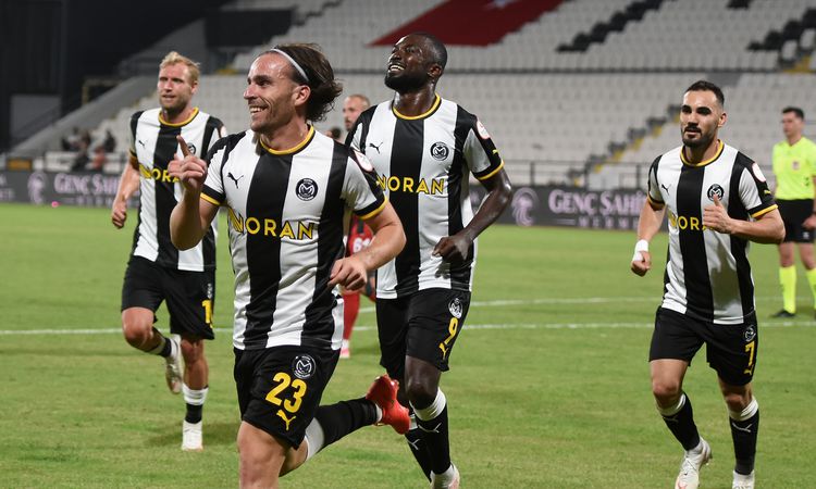 Gündemden Son Bilgiler: Manisa FK'nın Yıldızı Julien Anziani Fırtına Gibi Esti! - Son Dakika