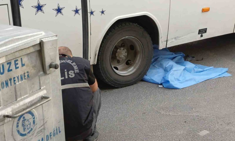 Manisa’da işçi servisinin çarptığı 8 yaşındaki çocuk yaşamını yitirdi: Gelişmeler Takip Ediliyor