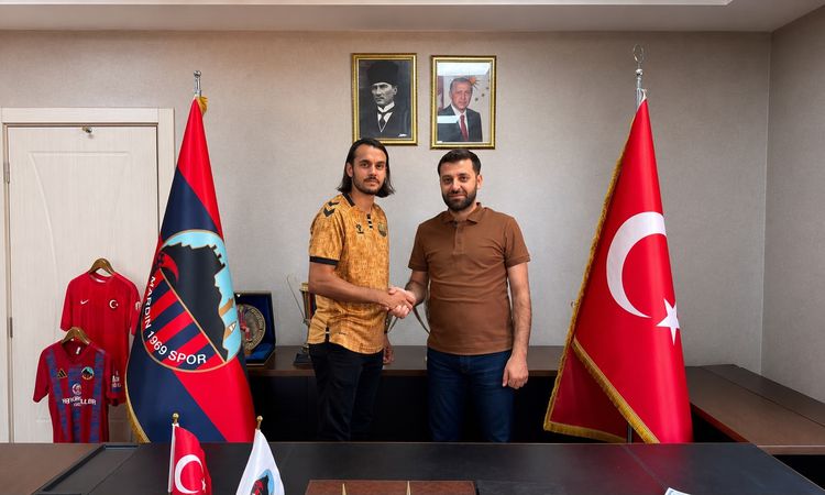 Gündemden Son Bilgiler: Mardin 1969 Spor, kaleci Erce Kardeşler'i kadrosuna kattı - Son Dakika Haberleri ve Me
