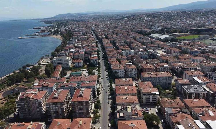 Sıcak Gündem: Marmara Depremi'nin 27. Yılında Gönüllülerden Deprem Bilinci Eğitimi - Son Dakika Haberleri | İş
