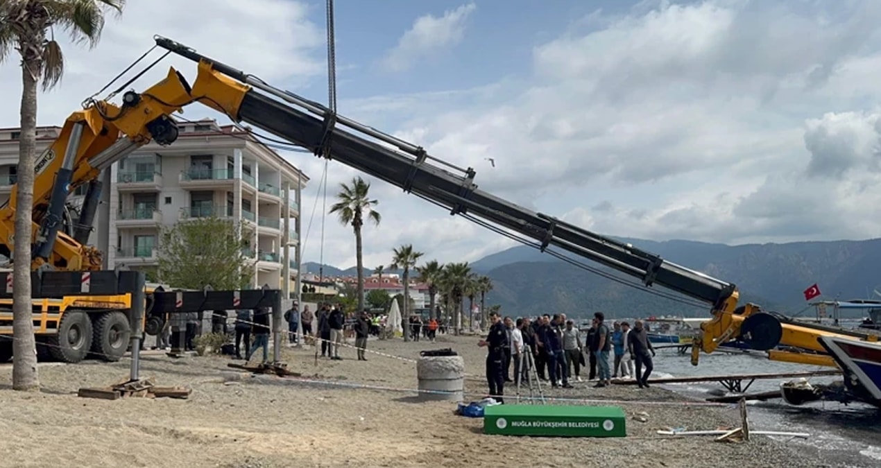 Ayrıntılar Netleşti: Marmaris'te vincin kırılan kaldırma kolu üzerine düşen işçi öldü: 2 gözaltı - Son Dakika