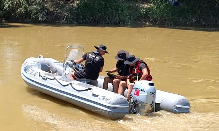 Ayrıntılar Netleşti: Menderes Nehri'nde kaybolan çocuğun cansız bedenine ulaşıldı - Son Dakika - Son Dakika Bi