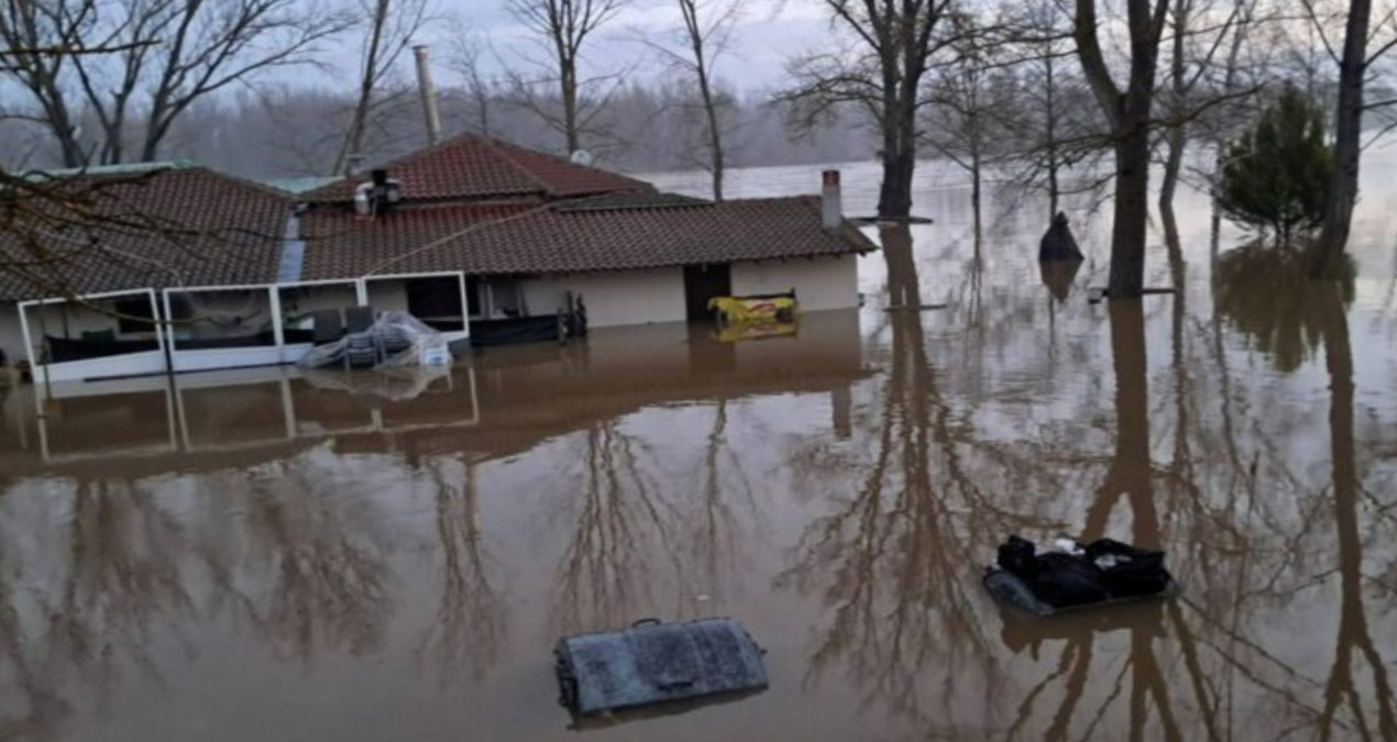 Ayrıntılar Netleşti: Meriç nehir taştı onlarca köy su altında - En Son Haber: Gelişmeler Takip Ediliyor