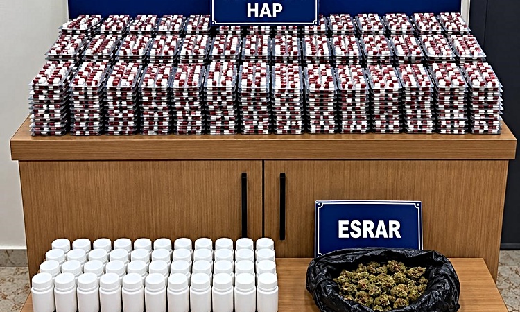 Mersin’de 11 bin adet uyuşturucu hap ele geçirildi