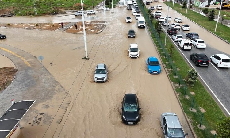 Meteoroloji 13. Bölge Müdürlüğü, Malatya'da kuvvetli sağanak yağışa karşı uyardı | İşte Tüm Ayrıntılar