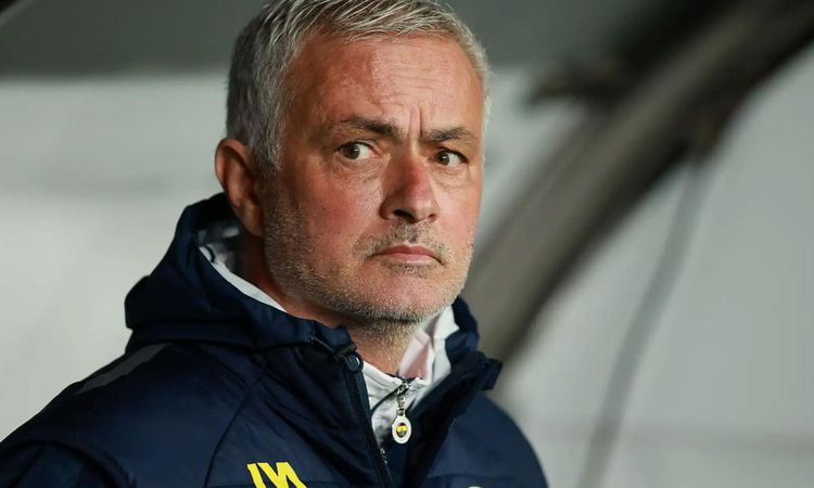 Mourinho'dan "Fenerbahçe mi Galatasaray mı?" sorusuna olay yanıt ve Merak Edilenler