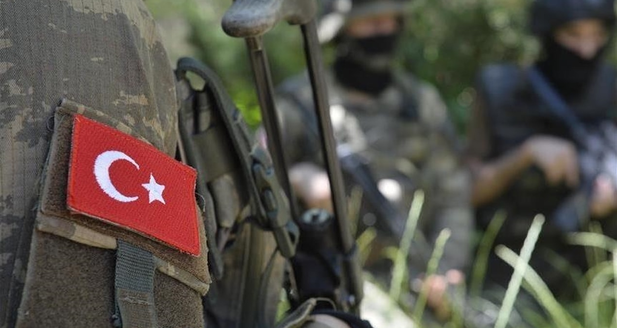 Sıcak Gündem: MSB: Hakkari'de rahatsızlanan astsubay hastanede şehit oldu - En Son Haber ve Merak Edilenler
