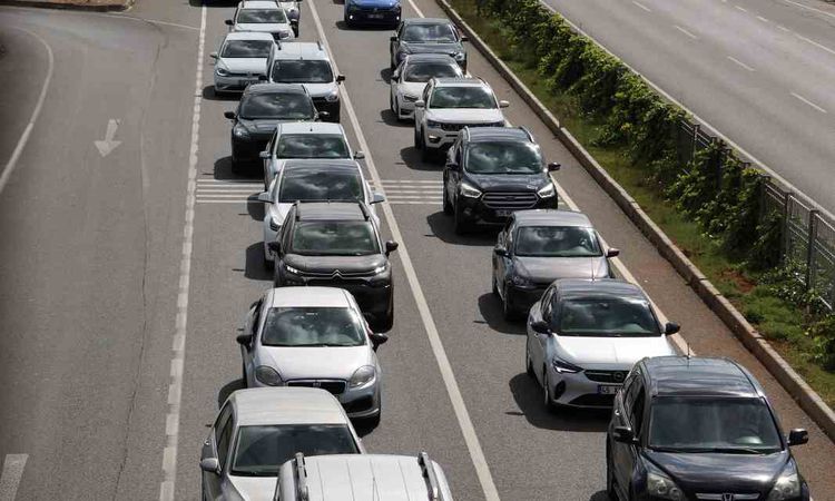 Son Gelişme: Muğla’da Temmuz ayında 4 bin 177 araç trafiğe kaydedildi - Son Dakika Haberleri ve Merak Edilenle