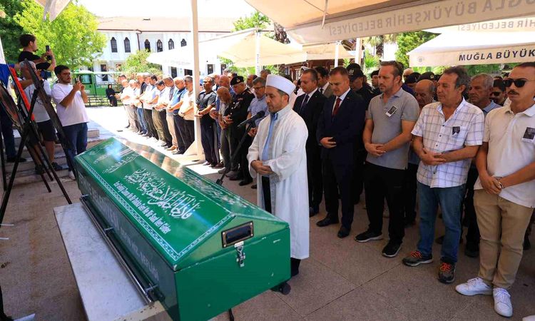 Muğla Governor attended the funeral of martyr relative Muharrem Fakı - News