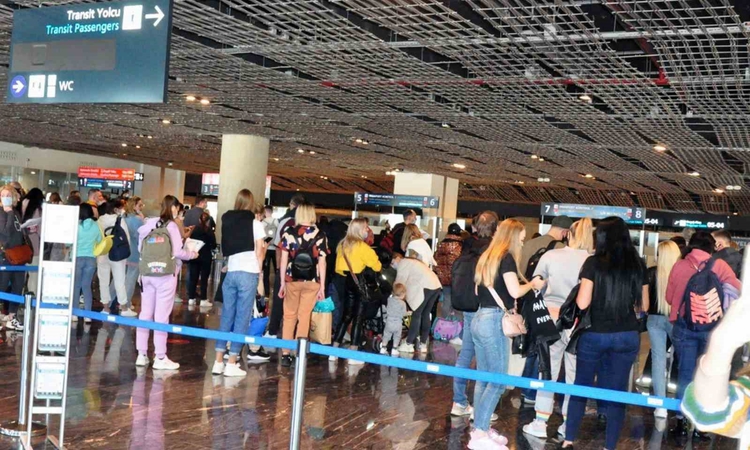 Muğla'da yabancı turist sayısı ilk 8 ayda geçen yıla göre yüzde 6 azaldı | İşte Tüm Ayrıntılar