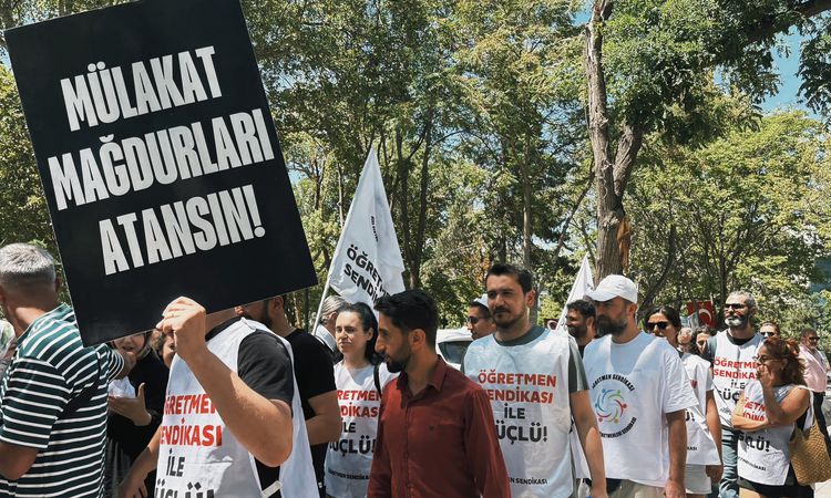 Kritik Açıklama: Mülakat mağduru öğretmenler için PİKTES çözümü: Başvurular 14 Ağustos'ta - Haberleri