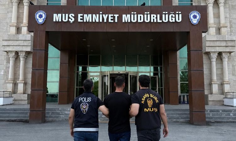 Gündemden Son Bilgiler: Muş'ta 10 Yıl Ceza İle Aranan Firari Hükümlü Yakalandı - Haberleri