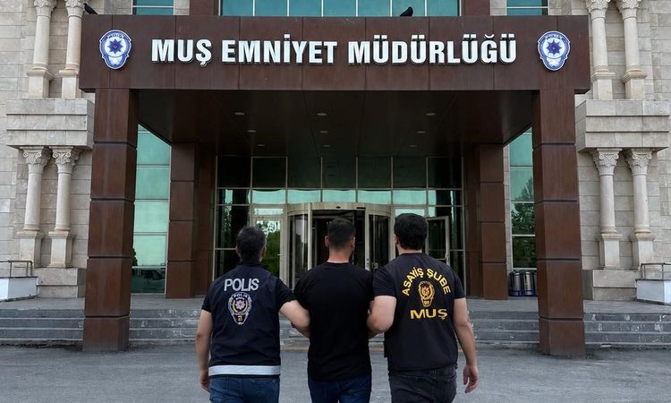 Ayrıntılar Netleşti: Muş'ta 10 Yıl Hapis Cezalı Hükümlü Yakalandı - Haberleri - Son Dakika Bilgileri