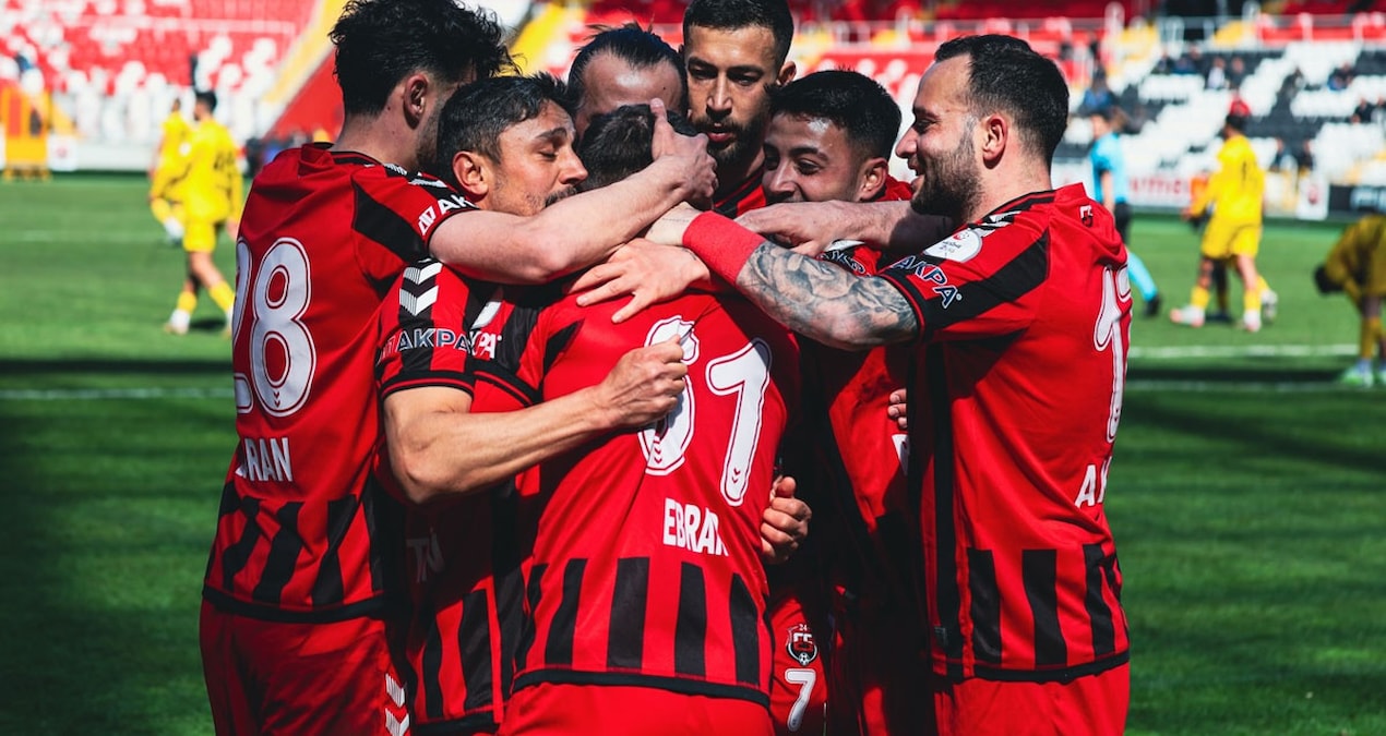 Sıcak Gündem: Mustafa Sarıgül, Erzincanspor'un teknik direktörü oldu - Son Dakika | İşte Tüm Ayrıntılar
