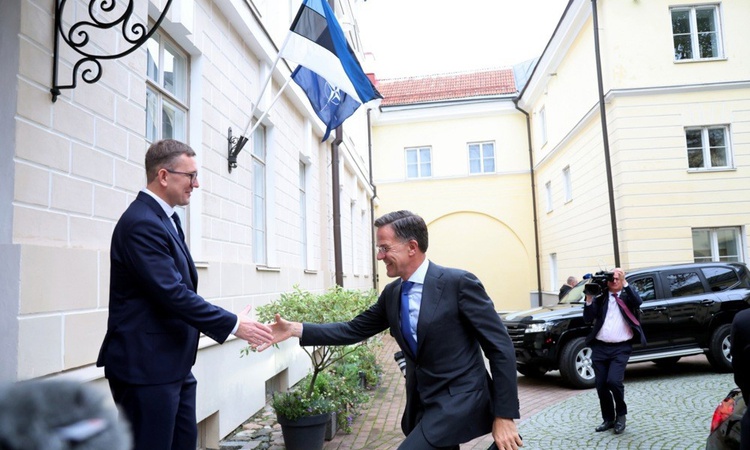 NATO Genel Sekreteri Rutte, Türk F-16'larının Estonya'da alarmla kalktığını söyledi