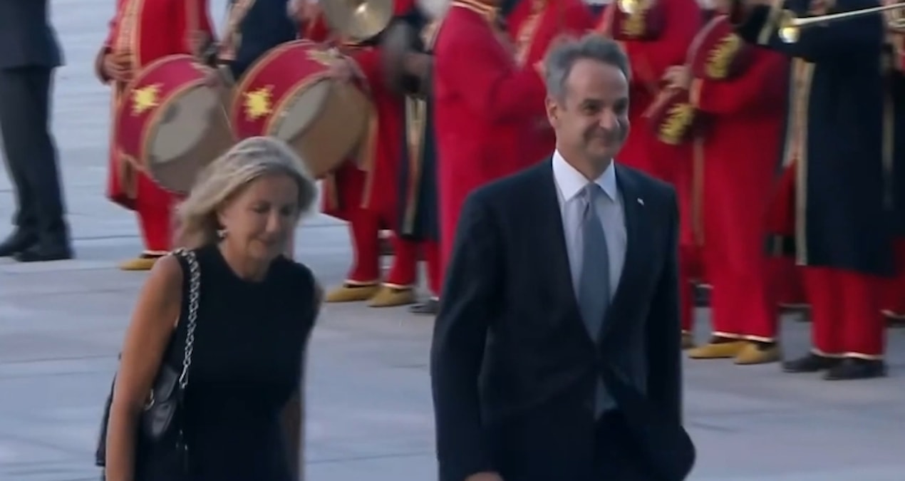 Remarkable moment at the NATO reception: Mitsotakis' welcome with 'Ceddin Deden' anthem - Latest News