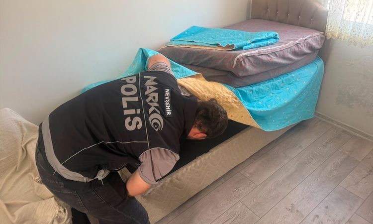 11 suspects were seized in a drug raid in Nevşehir - Breaking News