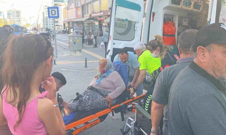 Gündemden Son Bilgiler: Niğde'de Engelli Vatandaşa Yaya Geçidinde Otomobil Çarptı - Son Dakika ve Merak Edilen