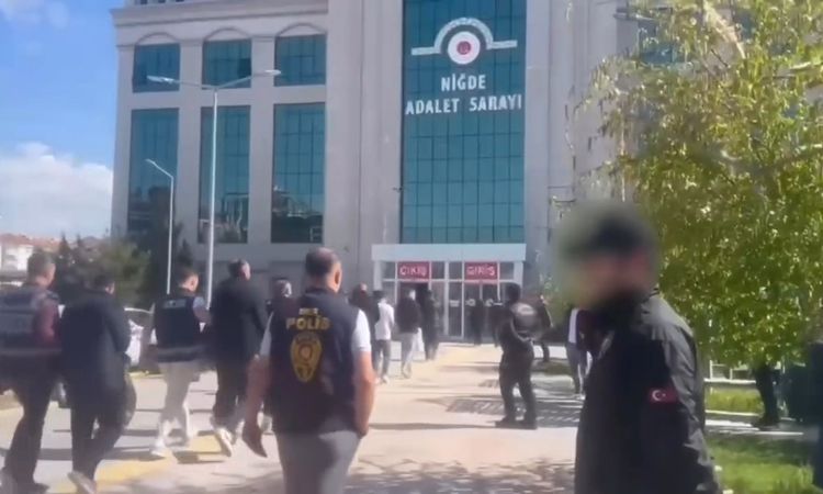 Ayrıntılar Netleşti: Niğde'de Bir Haftalık Denetimlerde 6 Tutuklama, 29 Aranan Şahıs Yakalandı - Haberleri - S