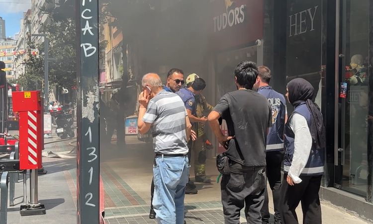 Gündemden Son Bilgiler: Nişantaşı'nda 7 katlı binada alevler - Son Dakika ve Merak Edilenler