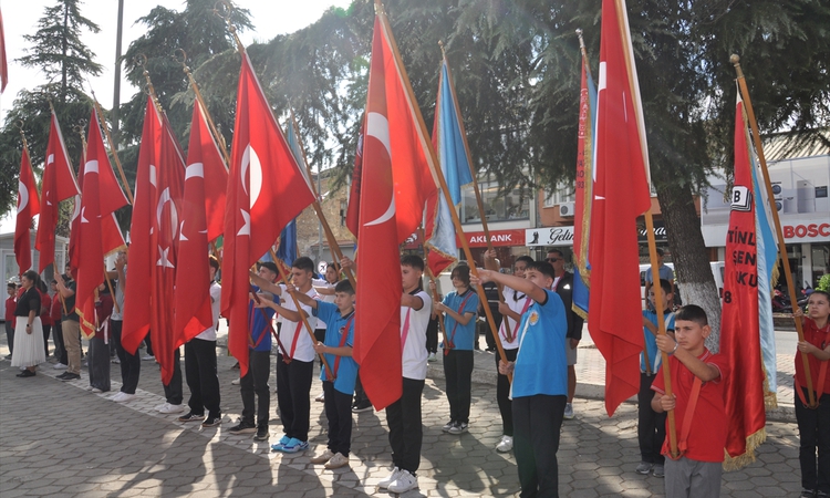 Ödemiş'te İlköğretim Haftası kutlandı ve Merak Edilenler