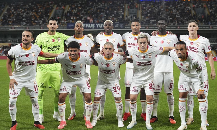 Okan Buruk biletini kesti! Galatasaray'da sürpriz ayrılık ve Merak Edilenler
