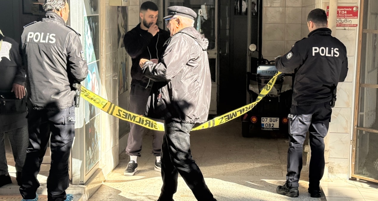 Önce ablasını aradı; bir kadını katlettikten sonra intihar etti - Son Dakika: Gelişmeler Takip Ediliyor