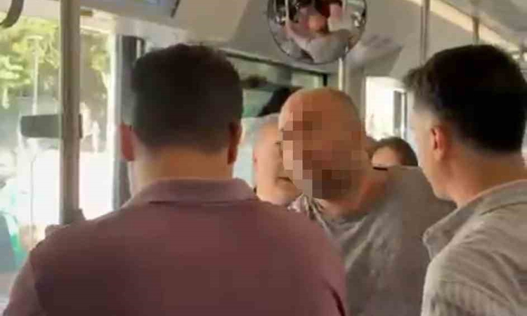 Önce röportaj verdi, sonra darp etti ve Merak Edilenler