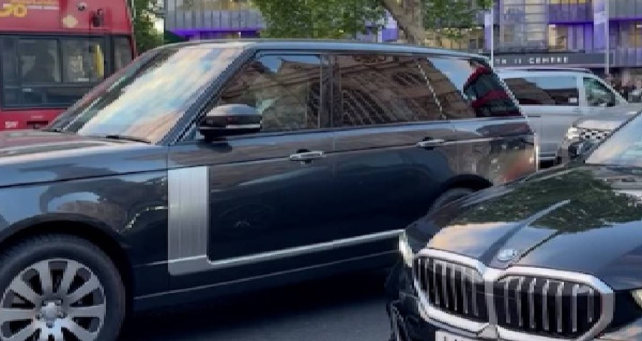 Ayrıntılar Netleşti: Onlarda böyle: İngiltere Başbakanı Starmer trafikte kaldı - Son Dakika - Son Dakika Bilgi