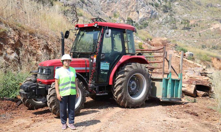 Gündemden Son Bilgiler: ORKÖY Kredisiyle Traktör Sahibi Oldu - Son Dakika Haberleri | İşte Tüm Ayrıntılar