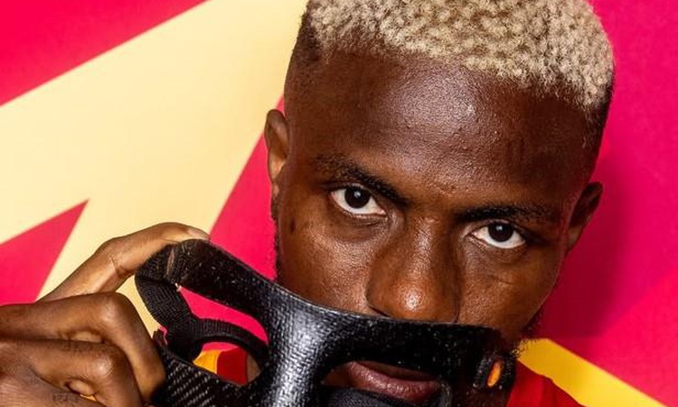 Osimhen Fenerbahçe maçında cezalı mı?