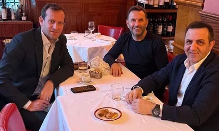 Osimhen ve Icardi'yi Galatasaray'a getiren isimden bomba transfer - Son Dakika