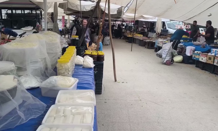 Osmaniye Kadirli'de semt pazarında emekliler 23 bin lira maaşla geçinemiyor